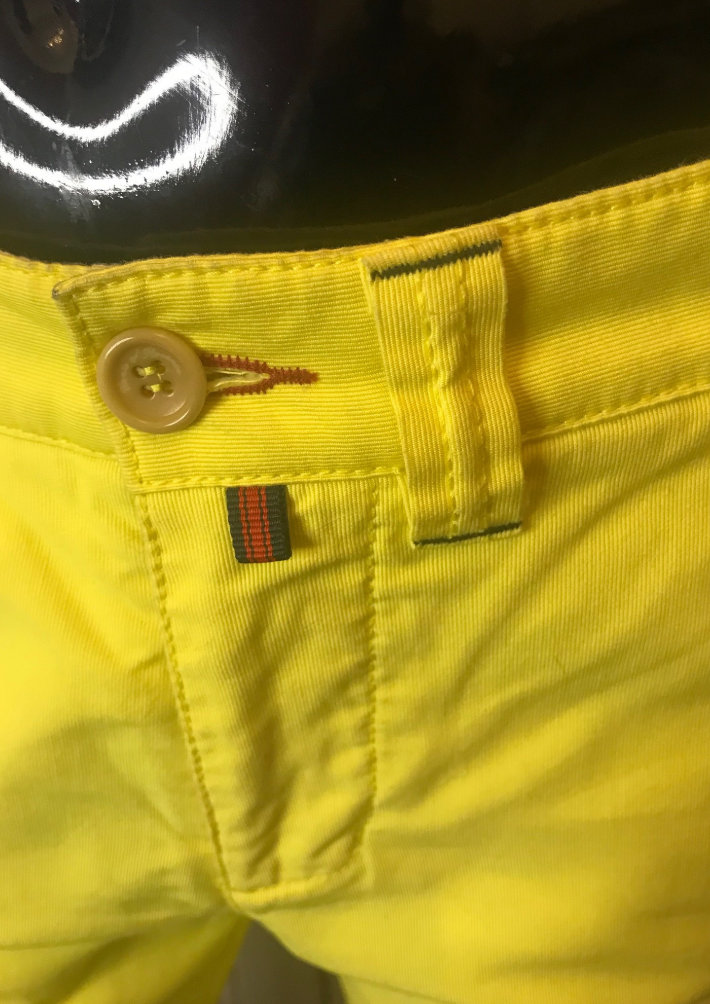 Bermuda jaune Taille 42