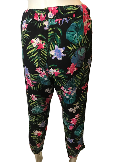 Pantalon fleuri Taille 42